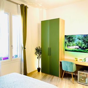 Private Bathroom Room